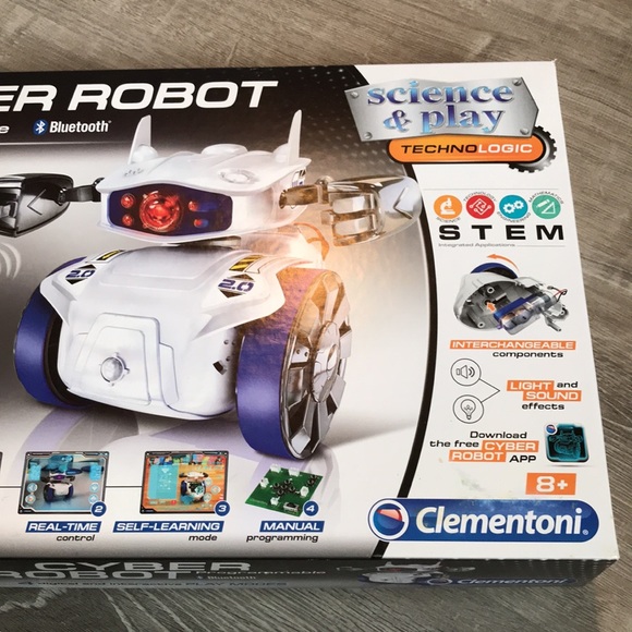 Clementoni Programmable Cyber Robot Construction Kit - Picture 4 of 6